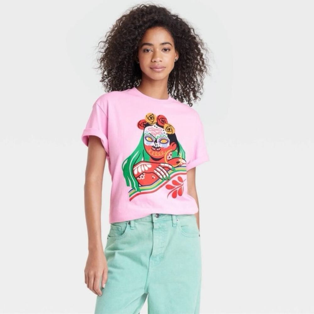 NWT Urban Outfitters Dia Pacheco X Golden Hour Tee Size S